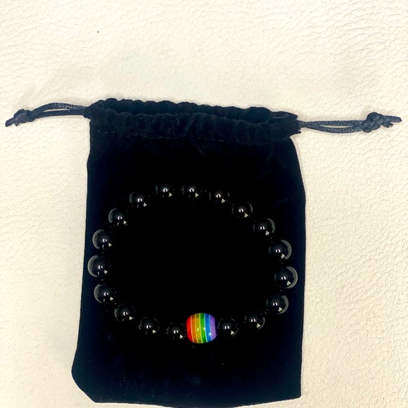 iHeart LGBTQ+ Pride Rainbow Handmade Braided Bracelet - Black - Picture 6 of 6